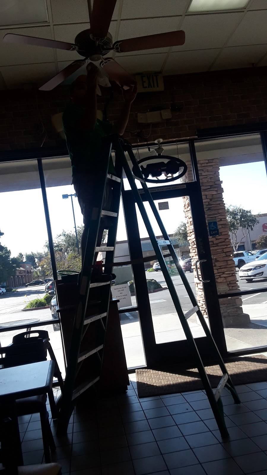 Subway | restaurant | Scenic Place Shopping Center, 801 Oakdale Rd Suite B2, Modesto, CA 95355, USA | 2095782929 OR +1 209-578-2929