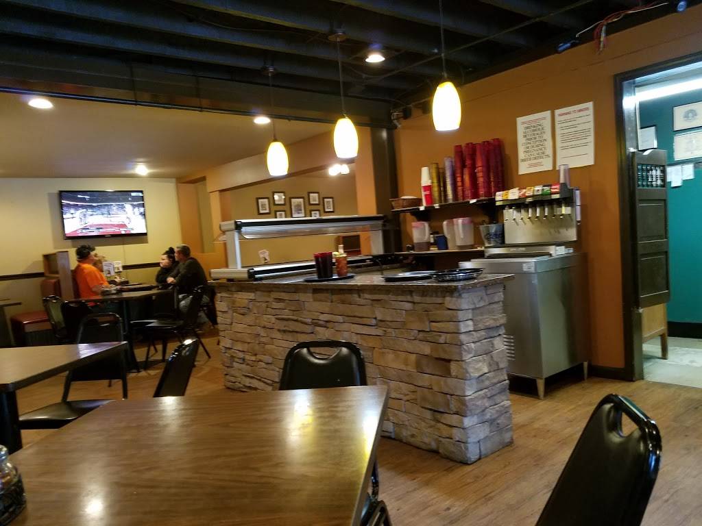 Bearnos Pizza | restaurant | 8019 Preston Hwy, Louisville, KY 40219, USA | 5029686060 OR +1 502-968-6060