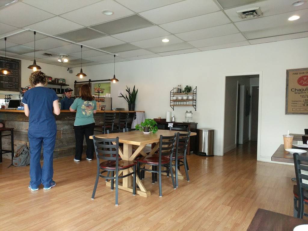 Poets South | cafe | 157 S Jefferson Ave, Cookeville, TN 38501, USA | 9315208906 OR +1 931-520-8906