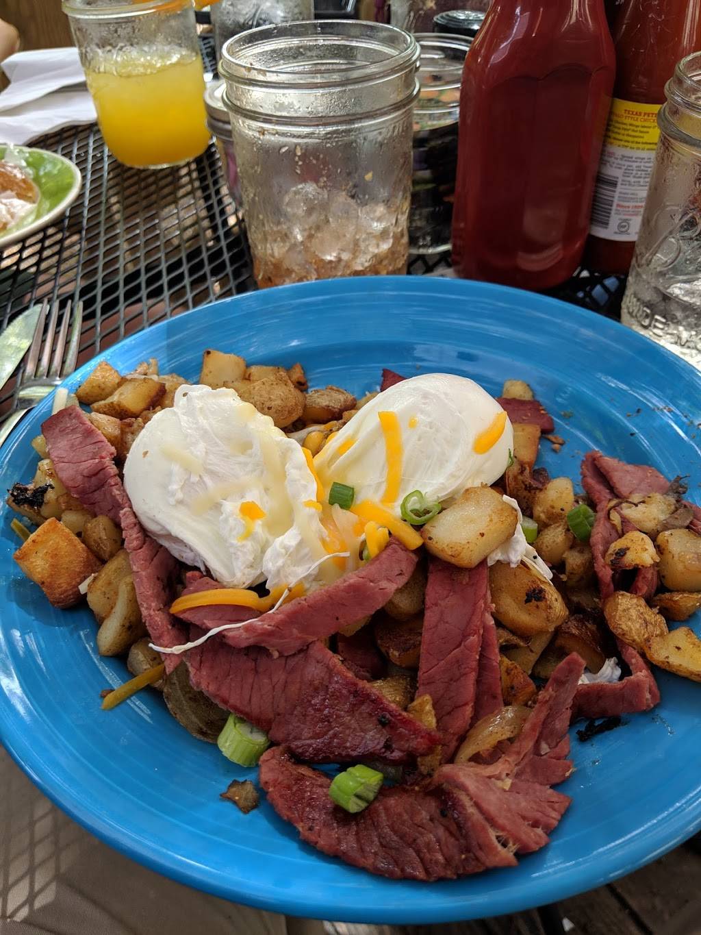 Lost Dog Cafe | cafe | 106 W Huron Ave, Folly Beach, SC 29439, USA | 8435889669 OR +1 843-588-9669