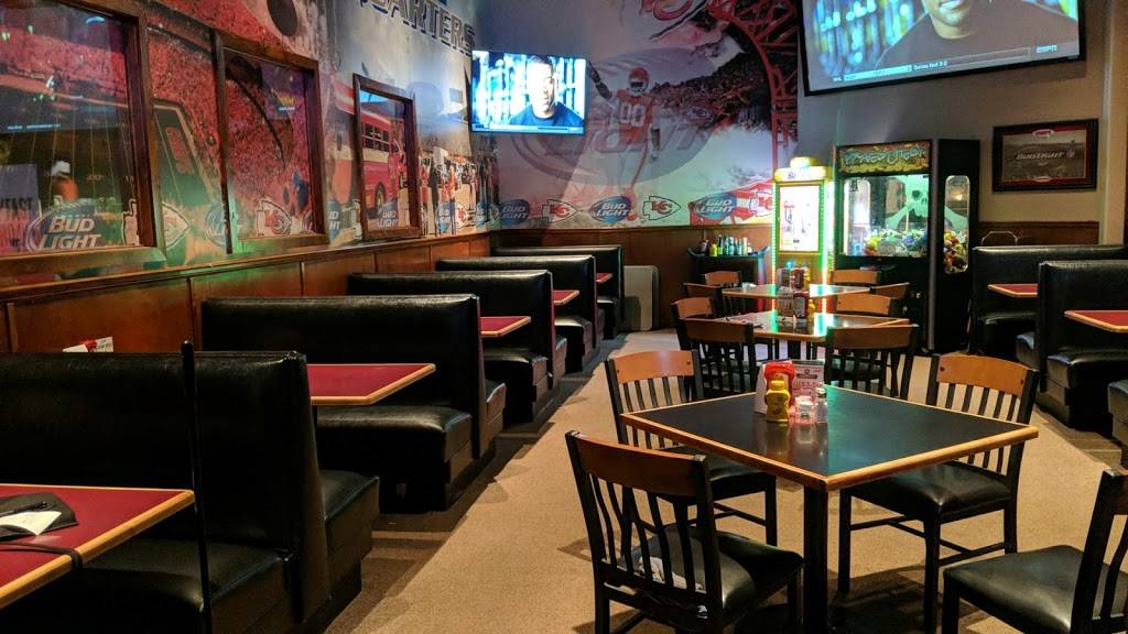 Dannys Bar & Grill North | restaurant | 10940 Parallel Pkwy, Kansas City, KS 66109, USA | 9133280247 OR +1 913-328-0247