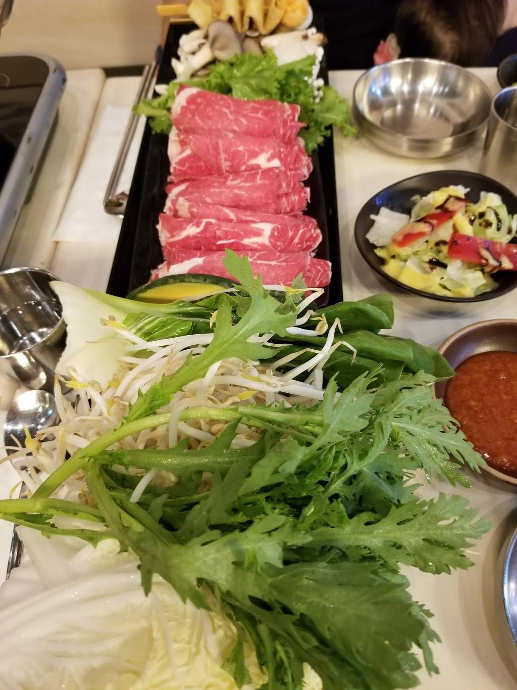 Myungdong Noodle Shabu-Shabu | restaurant | 2560 Shepard Ave #5, Mississauga, ON L5A 4E1, Canada | 9053061010 OR +1 905-306-1010