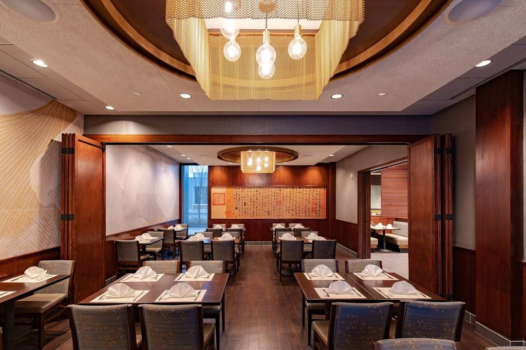 Feng Shui Restaurant & Lounge | restaurant | 2200 District Ave, Burlington, MA 01803, USA | 7813650918 OR +1 781-365-0918