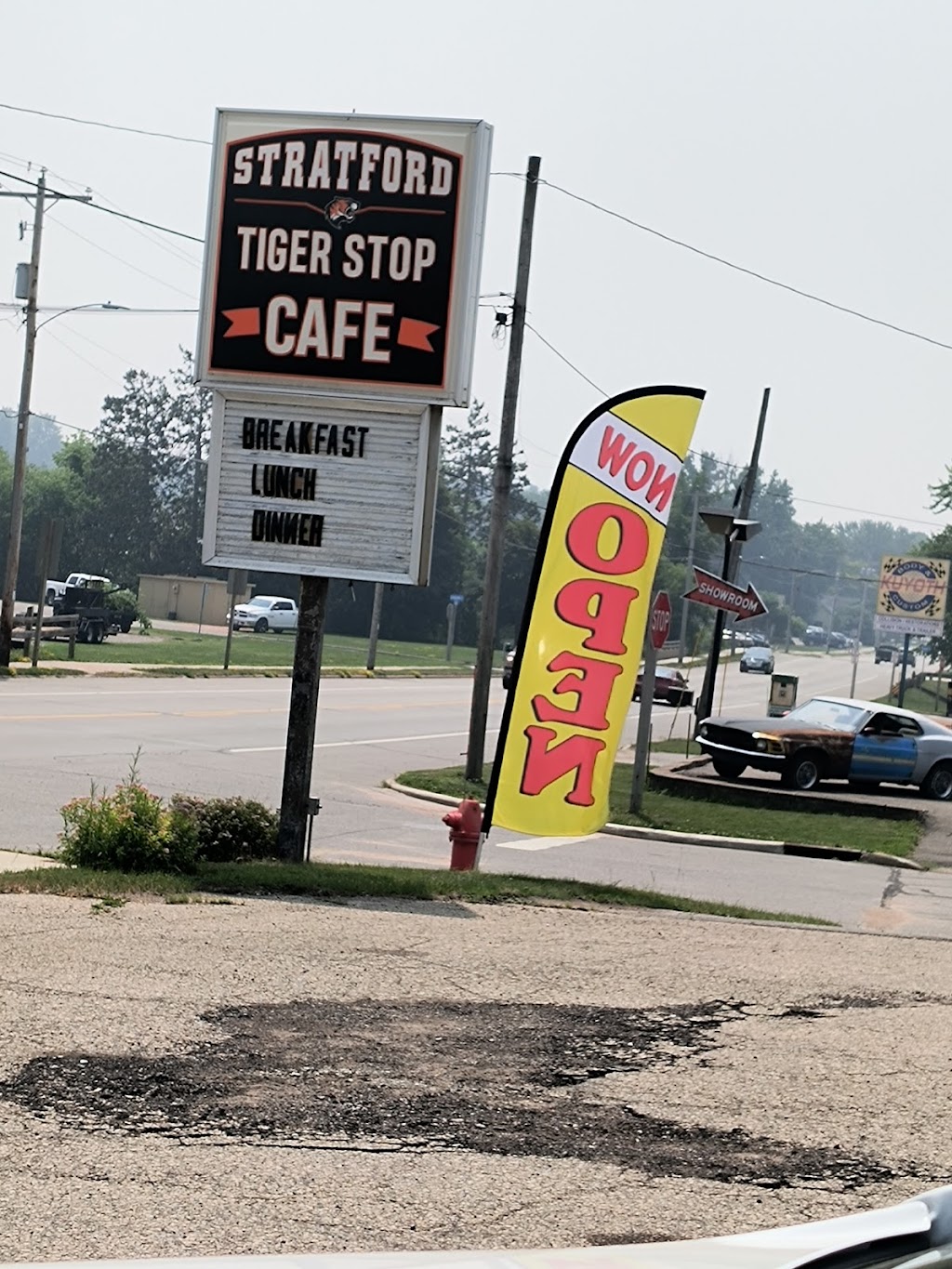 Stratford Tiger Stop Cafe | restaurant | 212804 WI-97, Stratford, WI 54484, USA | 7153911000 OR +1 715-391-1000