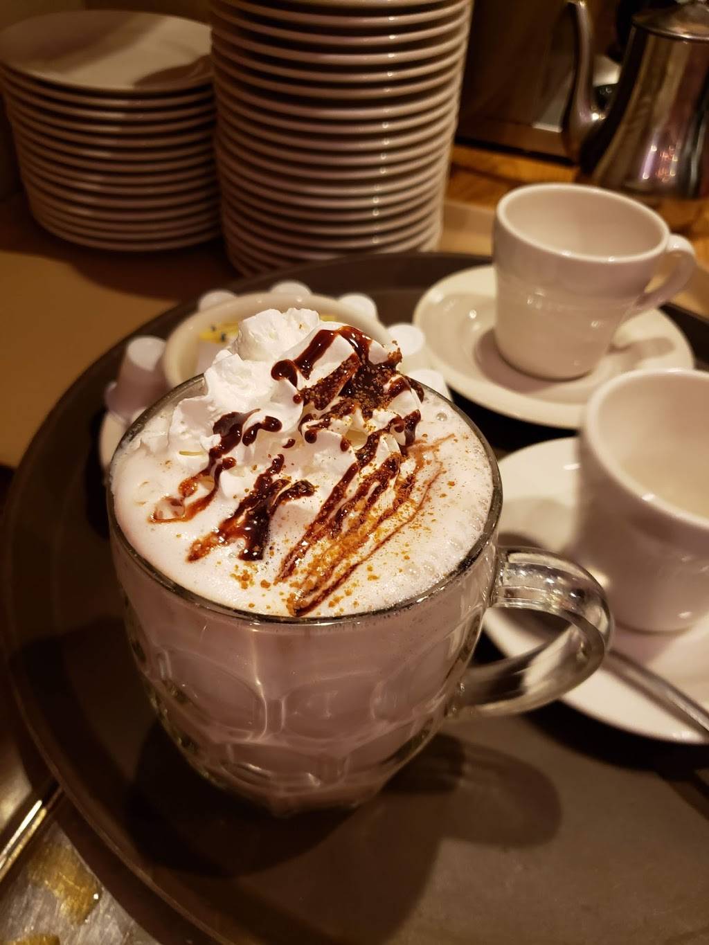 Willowtree Inn Restaurant | restaurant | 601 Ann St, Stroudsburg, PA 18360, USA | 5704760211 OR +1 570-476-0211