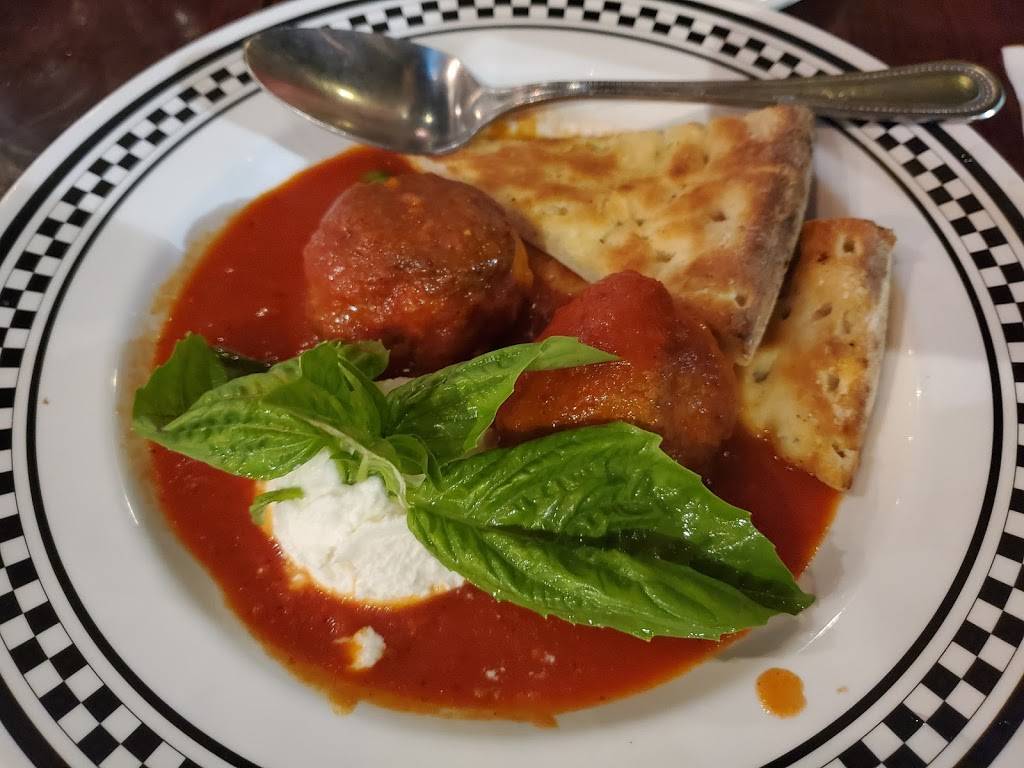 Anthonys Coal Fired Pizza | meal takeaway | 2203 Federal Hwy, Fort Lauderdale, FL 33316, USA | 9544625555 OR +1 954-462-5555