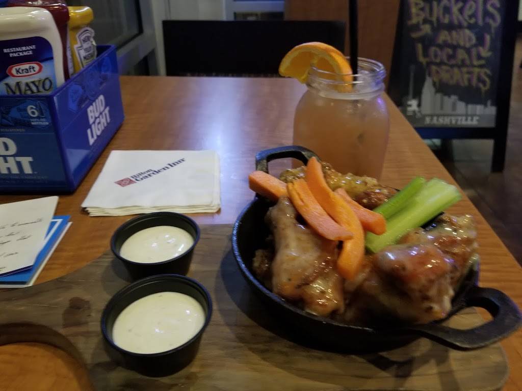 Sobro Sports Bar and Grill | restaurant | 305 Korean Veterans Blvd, Nashville, TN 37201, USA | 6159281841 OR +1 615-928-1841