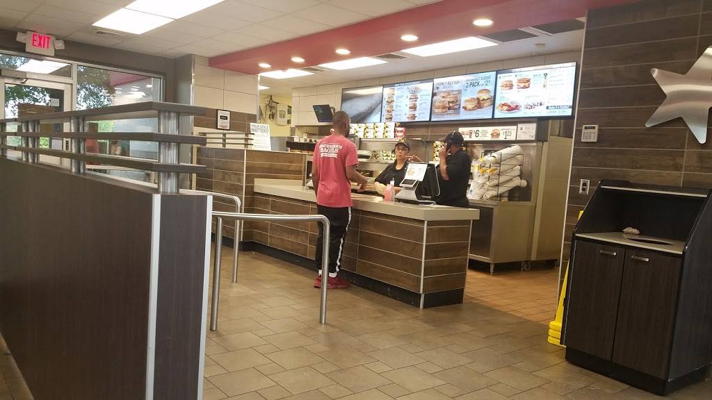 Hardees | restaurant | 1800, Chapel Hill, NC 27514, USA | 9199298516 OR +1 919-929-8516