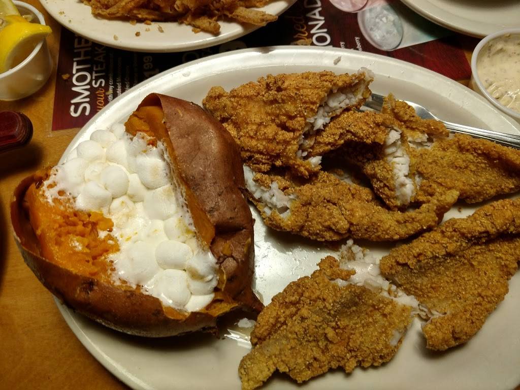 Texas Roadhouse | restaurant | 3816 Wards Rd, Lynchburg, VA 24502, USA | 4342371516 OR +1 434-237-1516