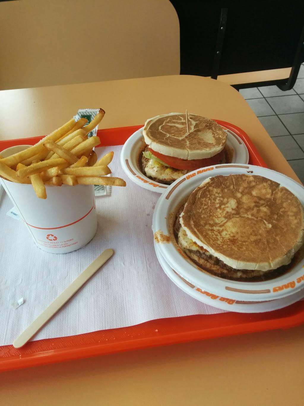 Dic Anns | restaurant | 355 Rue Notre-Dame, Repentigny, QC J6A 2S7, Canada | 8663422667 OR +1 866-342-2667