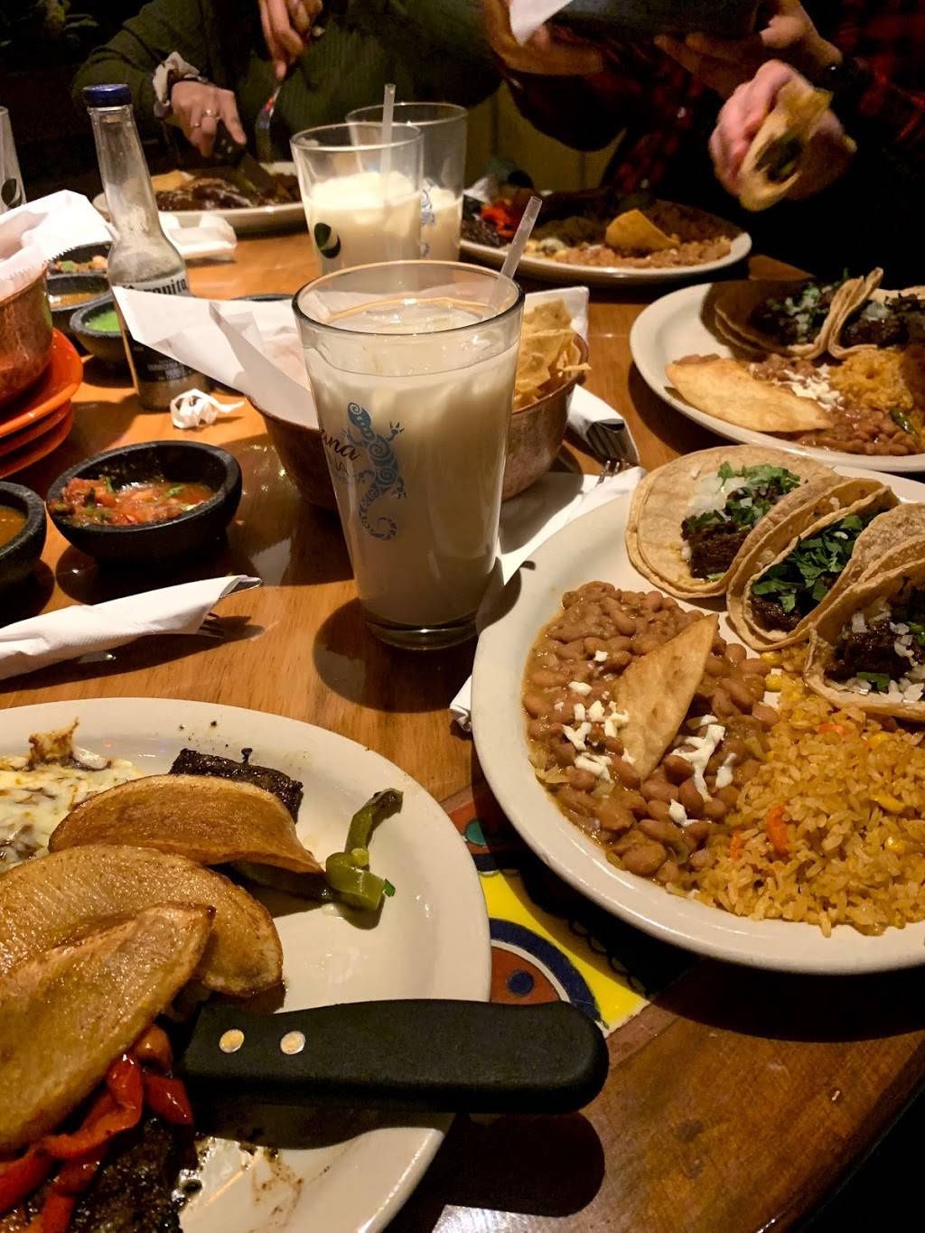 Iguana Wana Mexican Grill & Tequila Bar | restaurant | 9080 76th St, Pleasant Prairie, WI 53158, USA | 2626945400 OR +1 262-694-5400