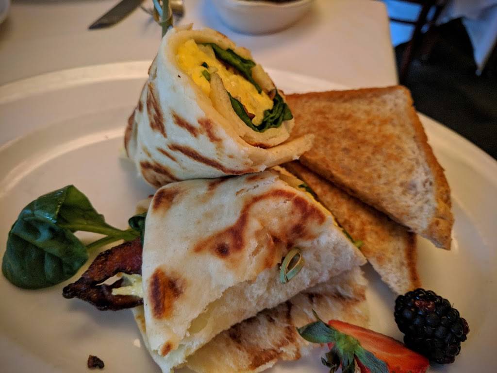 Ditkas Pittsburgh | restaurant | 1 Robinson Plaza, Pittsburgh, PA 15205, USA | 4127221555 OR +1 412-722-1555