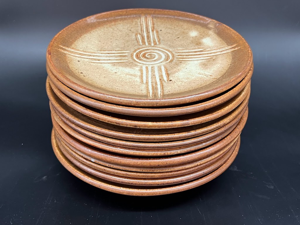 Tumbleroot Pottery Pub | restaurant | 135 W Palace Ave, Santa Fe, NM 87501, USA | 5059824711 OR +1 505-982-4711