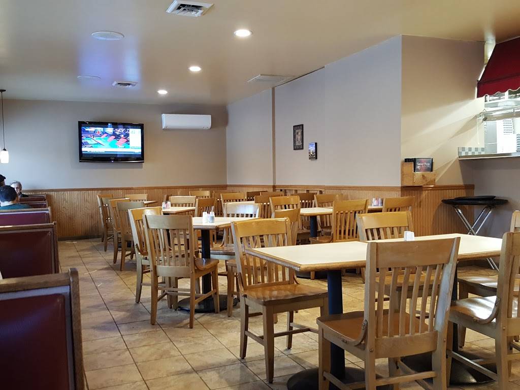 Twins Pizza Pasta & More | restaurant | 4195 W Vienna Rd, Clio, MI 48420, USA | 8106864100 OR +1 810-686-4100