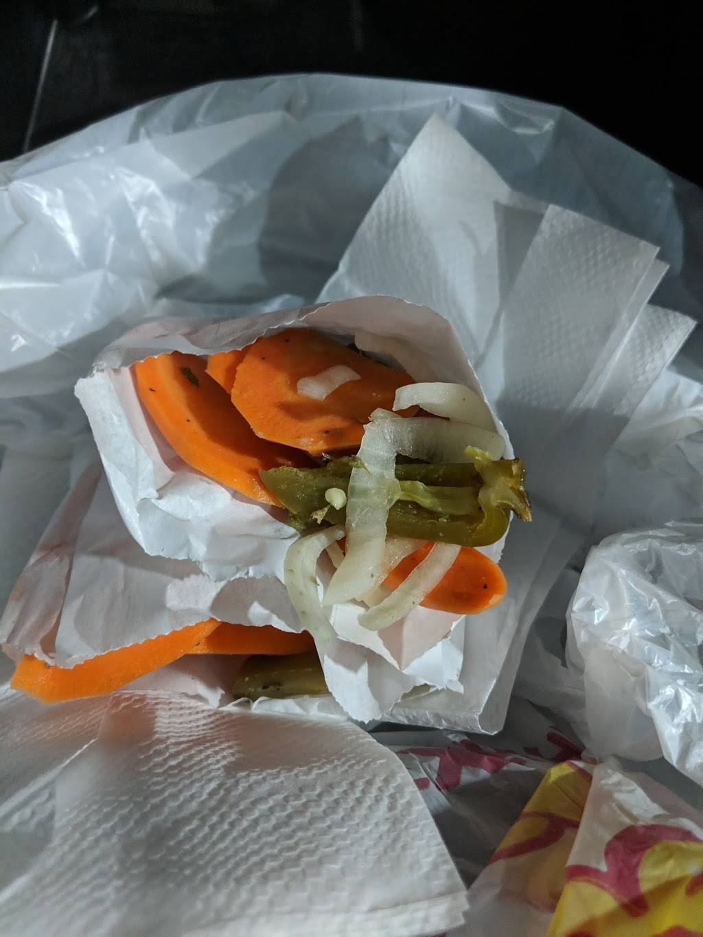 Albertos Mexican Food | restaurant | 3873 Pyrite St suit A, Riverside, CA 92509, USA | 9513600087 OR +1 951-360-0087