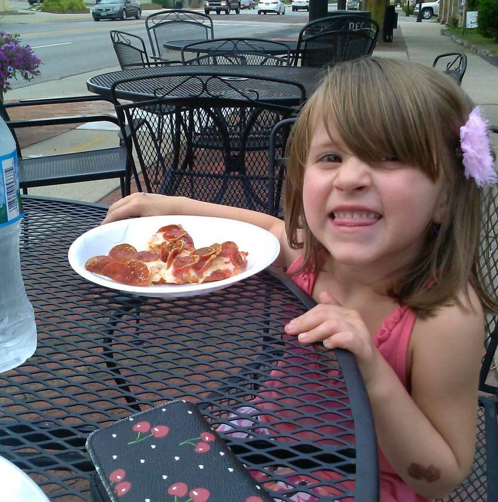 Tammys On Broadway | restaurant | 3984 Broadway, Grove City, OH 43123, USA | 6148752345 OR +1 614-875-2345