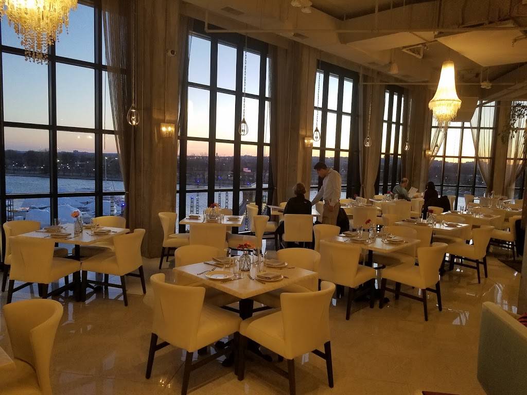 La Vie | restaurant | 88 District Square SW 5th floor, Washington, DC 20024, USA | 2025605501 OR +1 202-560-5501