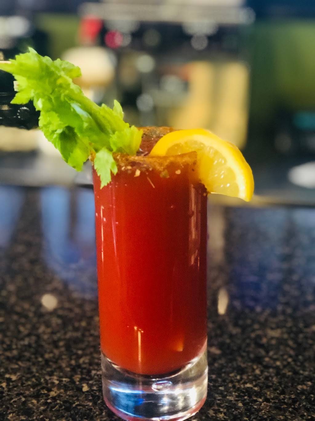 101 Bar and Fire Grill Restaurant | restaurant | 101 Ontario Rd, Mitchell, ON N0K 1N0, Canada | 5193488500 OR +1 519-348-8500