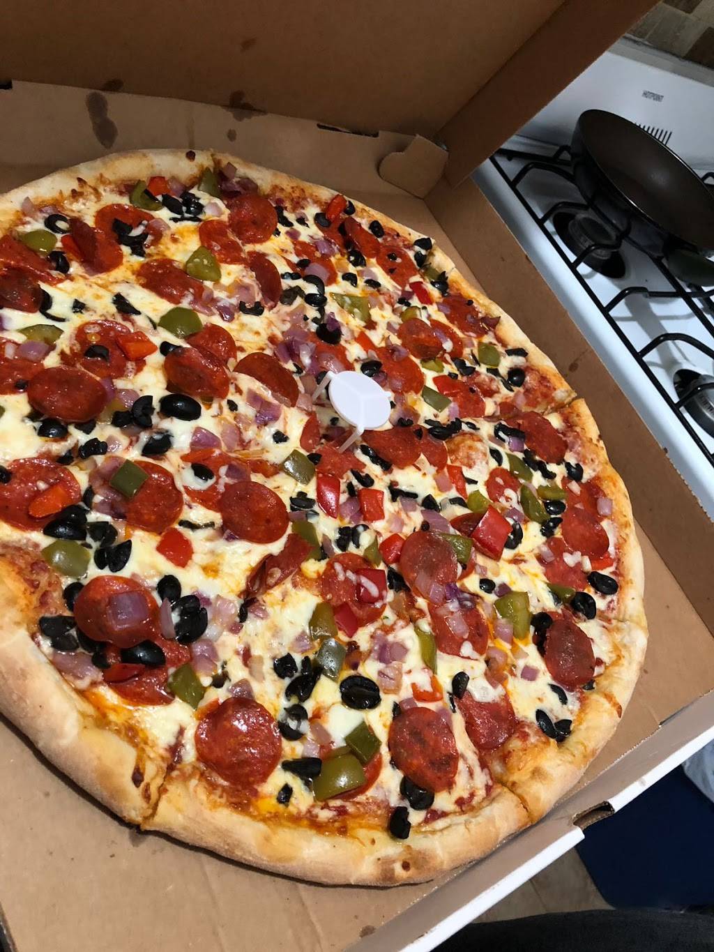 Kiss My Slice | restaurant | 274 W 40th St, New York, NY 10018, USA | 2123919524 OR +1 212-391-9524