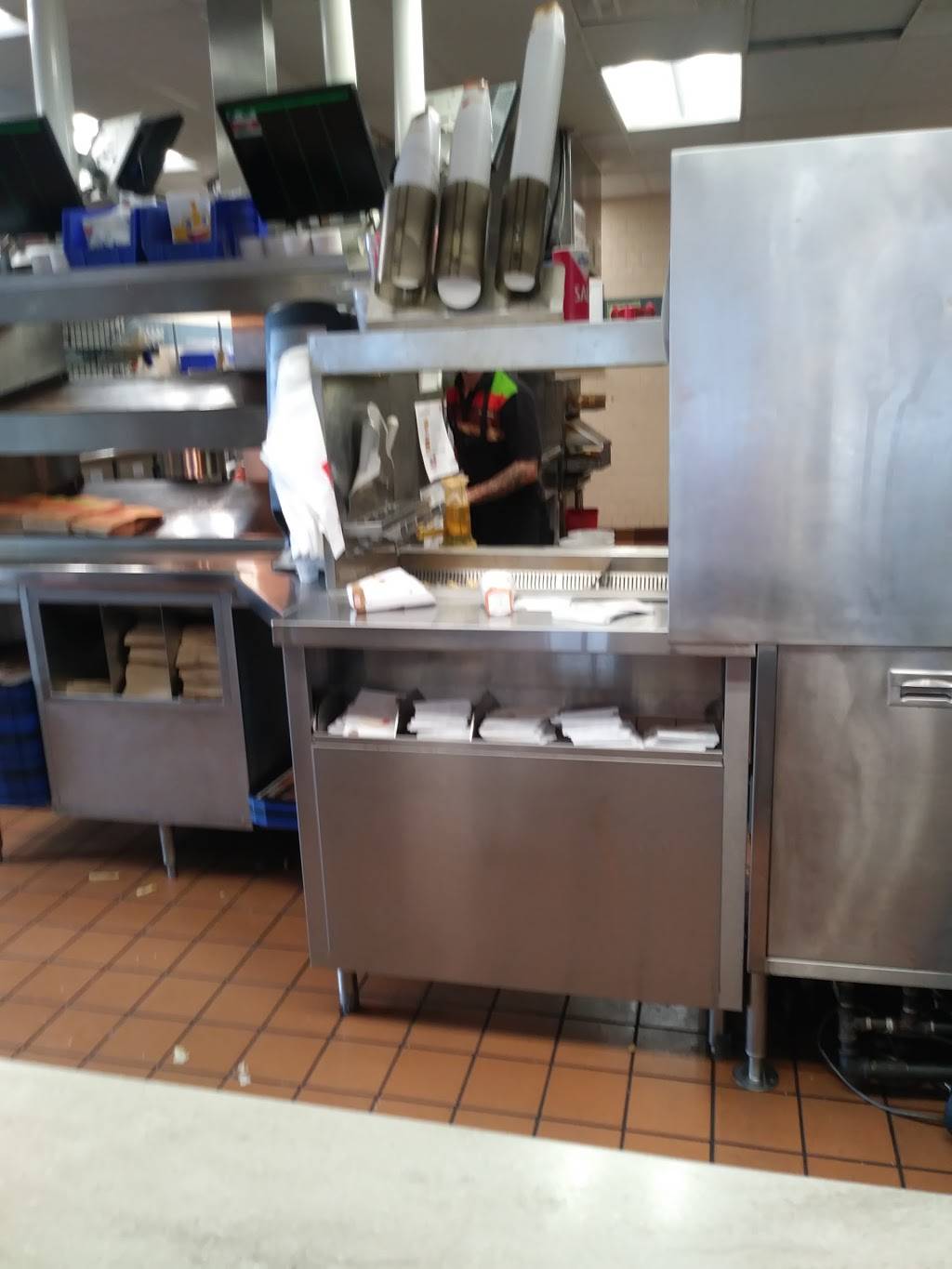 Burger King | restaurant | 2104 North Gallatin Pike N, Madison, TN 37115, USA | 6158517220 OR +1 615-851-7220