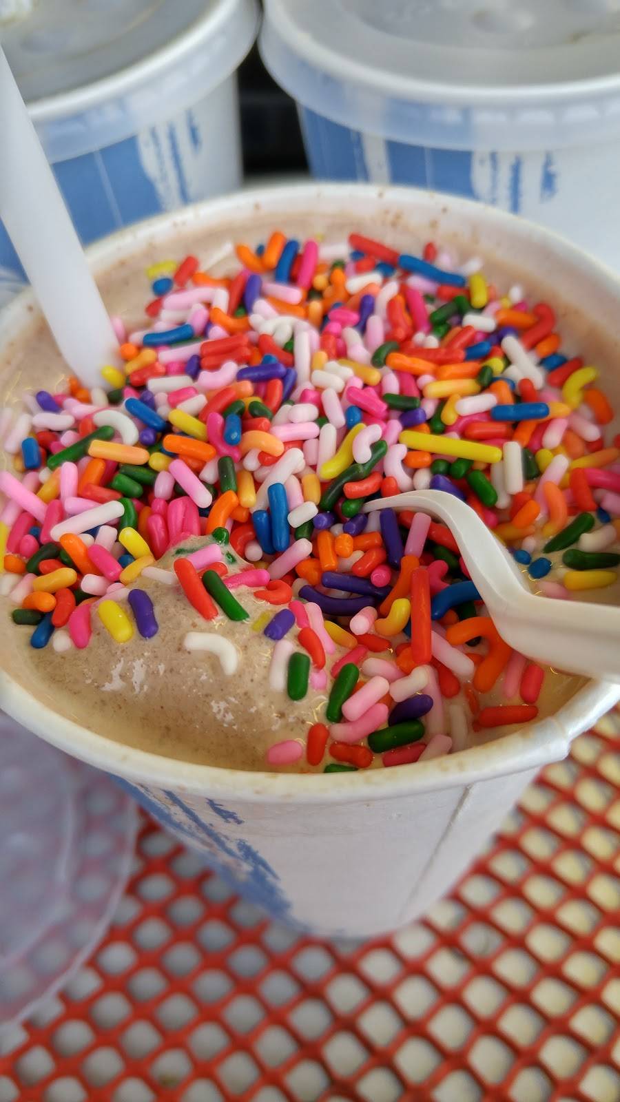 Webers Drive In | restaurant | 6019 Lexington Ave, Pennsauken Township, NJ 08109, USA | 8566626632 OR +1 856-662-6632