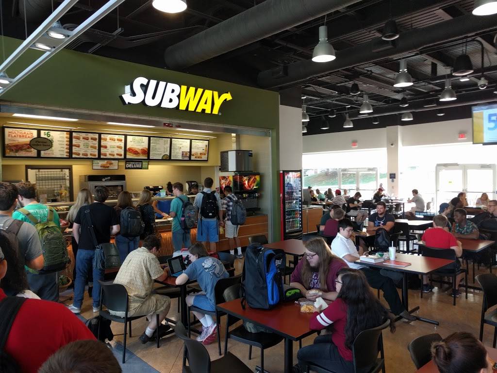 Subway | restaurant | 3096 Colonial Ave SW, Roanoke, VA 24015, USA | 5409855645 OR +1 540-985-5645