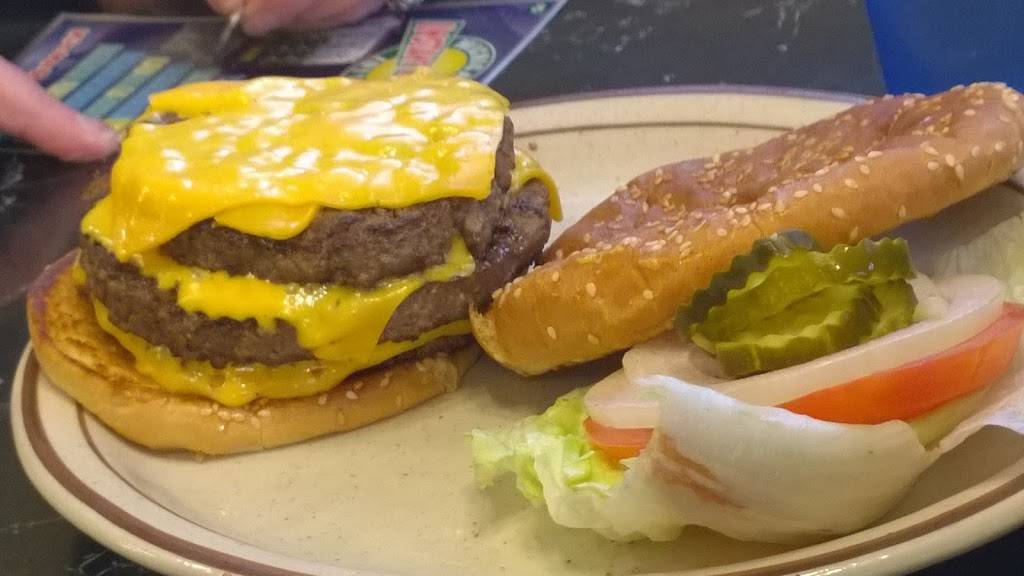 Freedom Coney Island | restaurant | 26866 Eureka Rd, Taylor, MI 48180, USA | 7342290093 OR +1 734-229-0093