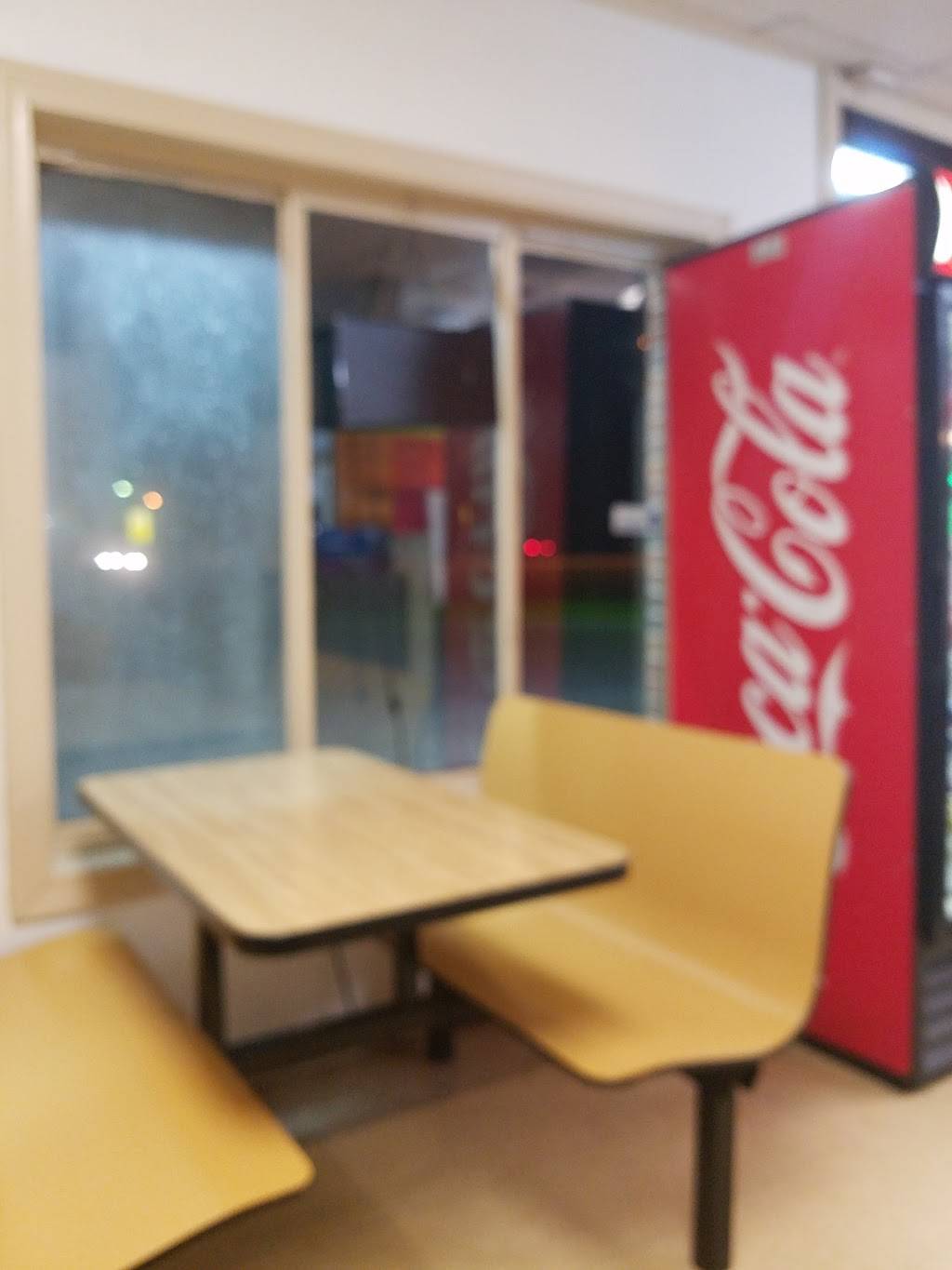 Ginos Pizza | restaurant | 101 NC-46, Garysburg, NC 27831, USA | 2525360666 OR +1 252-536-0666