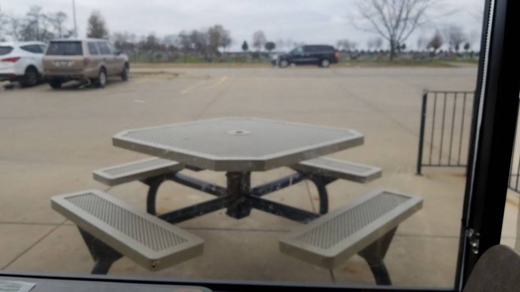 Subway | restaurant | 120 N 4th St, Chillicothe, IL 61523, USA | 3092743010 OR +1 309-274-3010