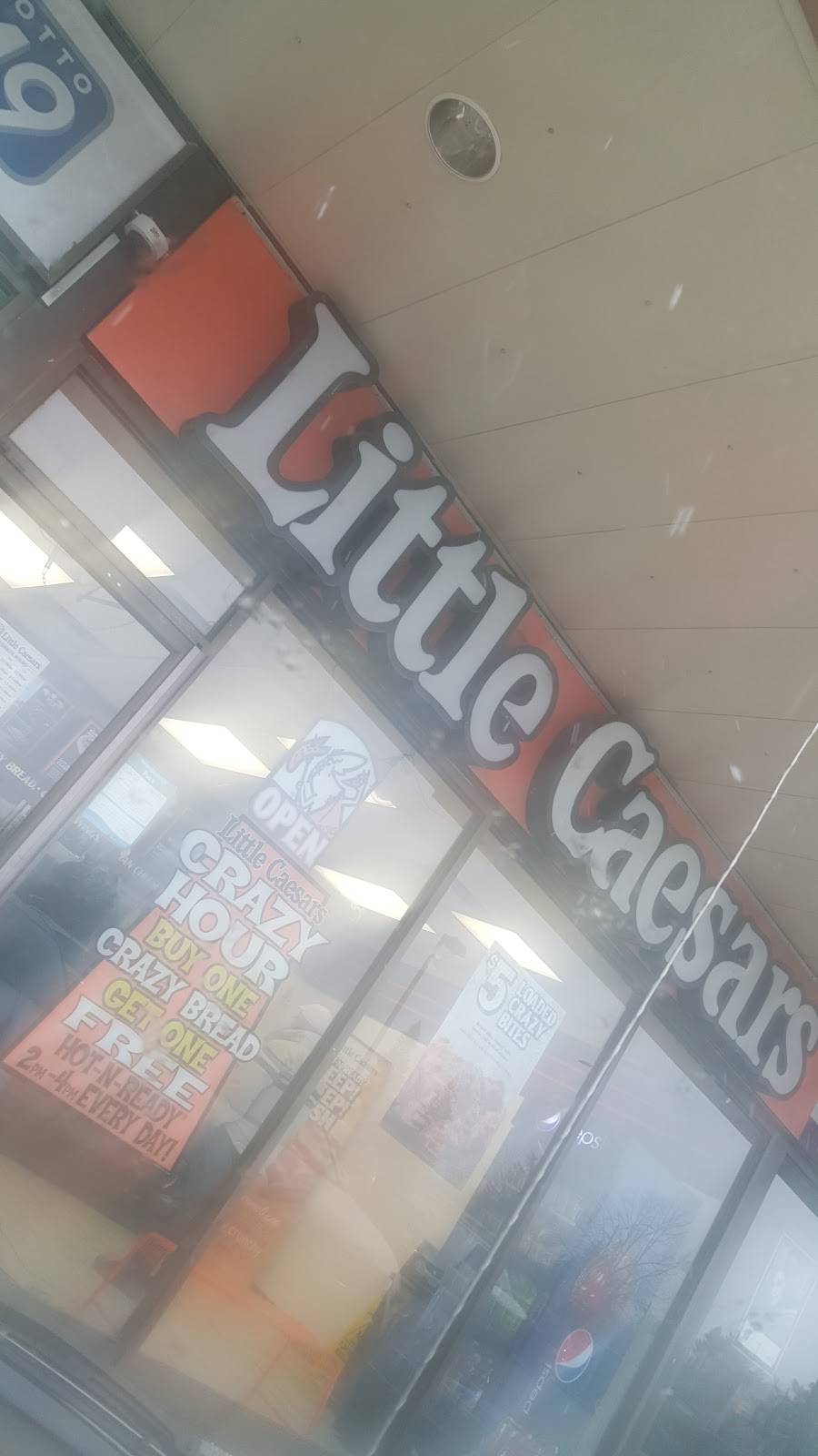 Little caesars pizza | restaurant | 644 Bloor St, Mississauga, ON L5A 3V9, Canada | 9052707179 OR +1 905-270-7179