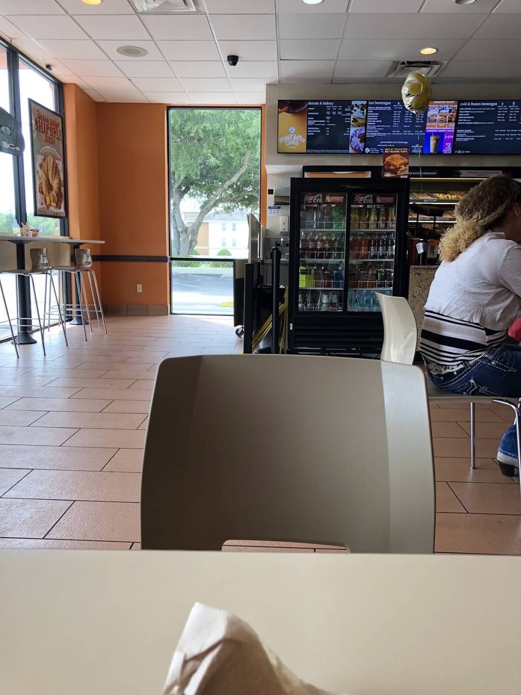 Dunkin Donuts | cafe | 11200 E M.L.K. Jr Blvd #102, Seffner, FL 33584, USA | 8133159892 OR +1 813-315-9892