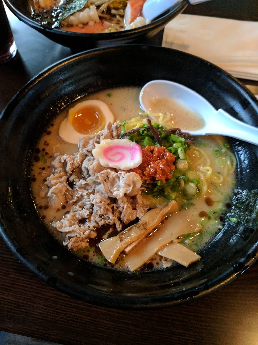 Ishita Ramen | restaurant | 712 University Ave W #103, St Paul, MN 55104, USA | 6513486380 OR +1 651-348-6380