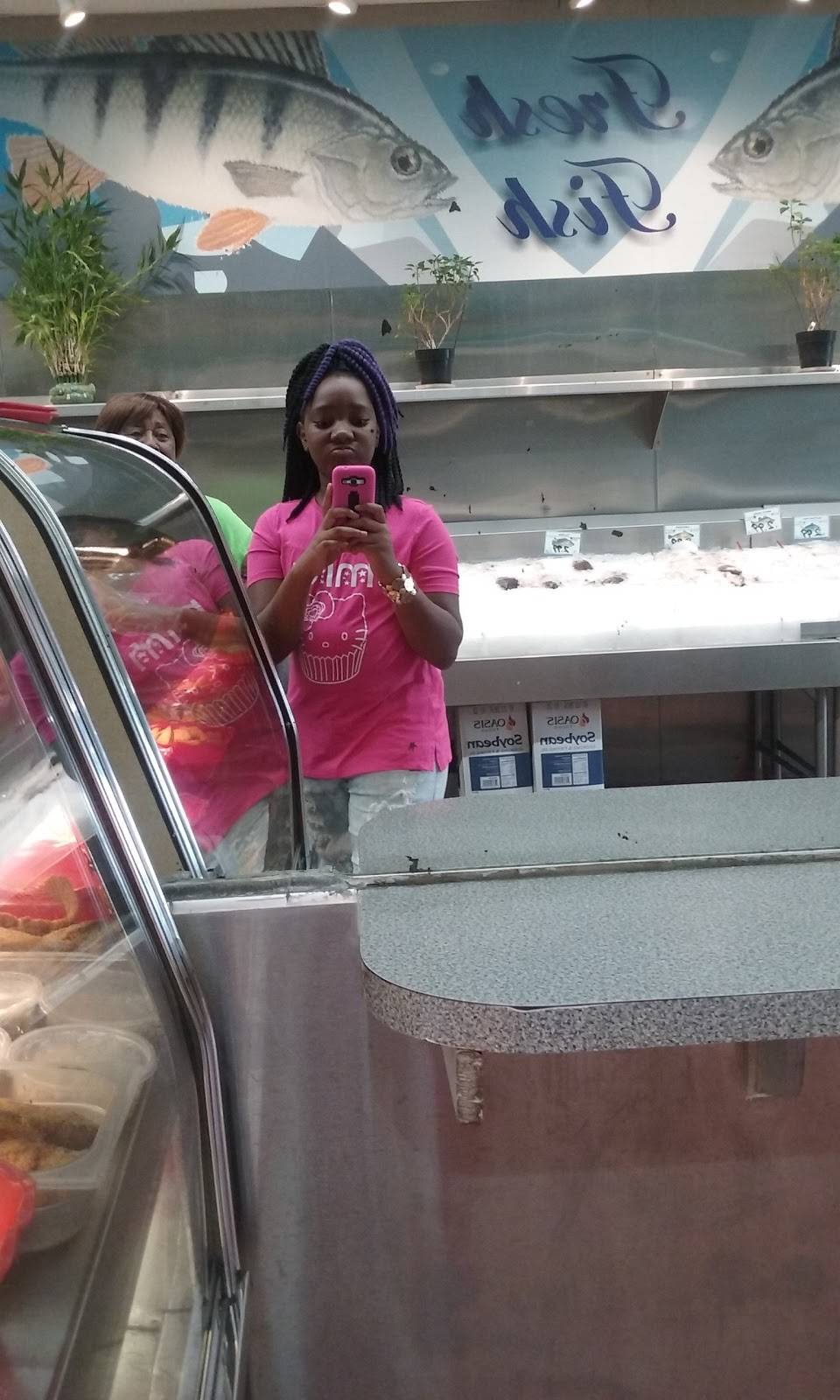 Main Street Fish Market | restaurant | 71 Main St B, Hempstead, NY 11550, USA | 5164832334 OR +1 516-483-2334