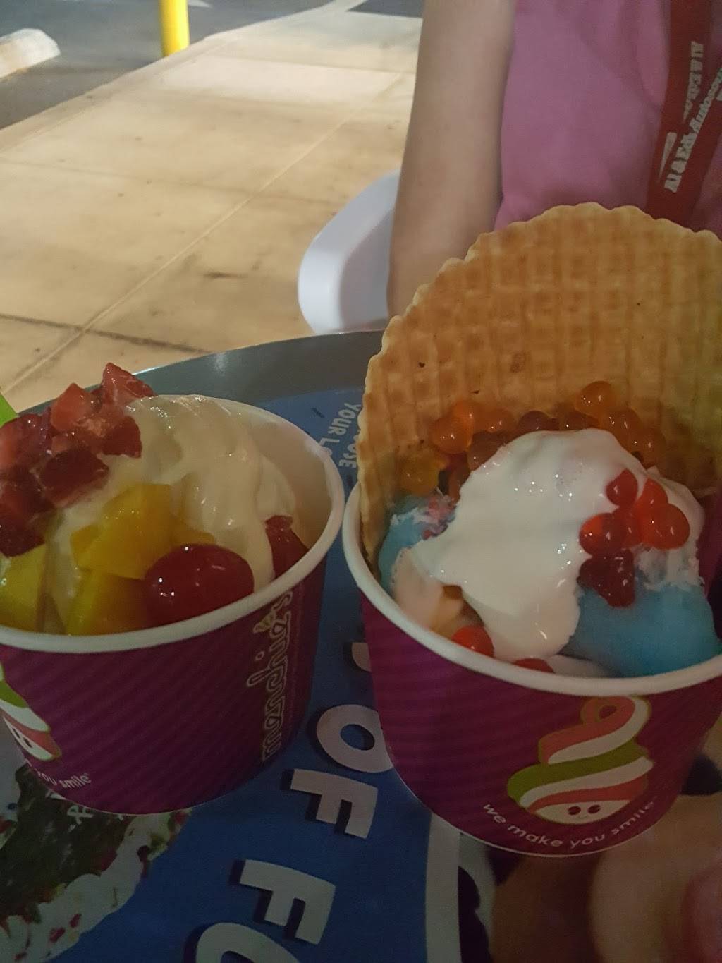 Menchies Frozen Yogurt | bakery | 11331 Thienes Ave, South El Monte, CA 91733, USA | 6264444779 OR +1 626-444-4779