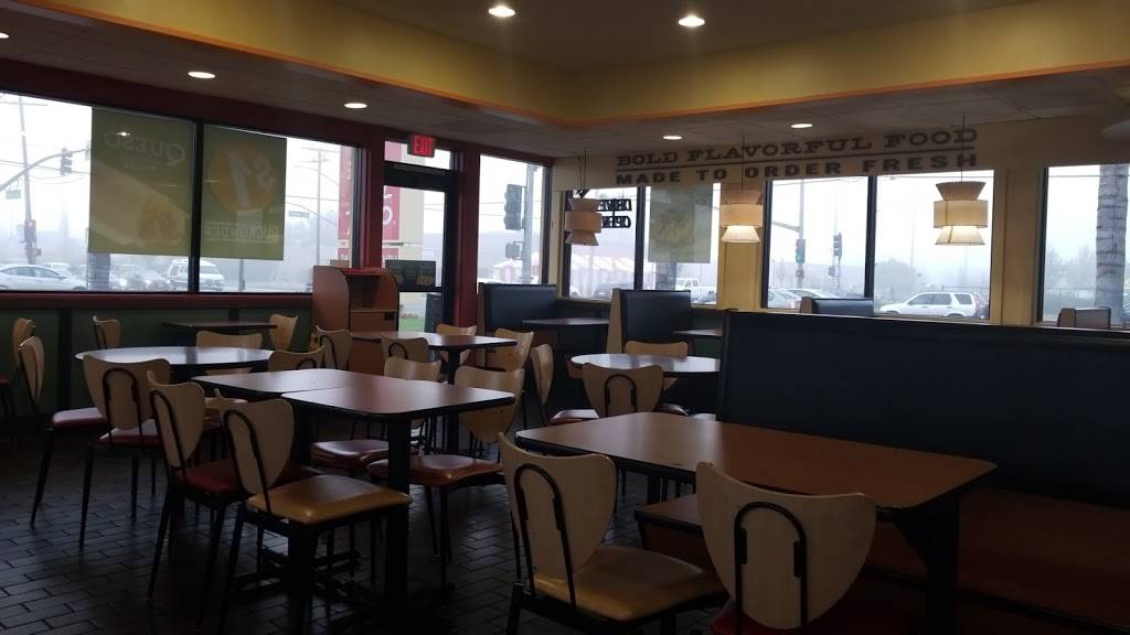 Del Taco | meal takeaway | 2300 N Tustin Ave, Santa Ana, CA 92705, USA | 7145413722 OR +1 714-541-3722