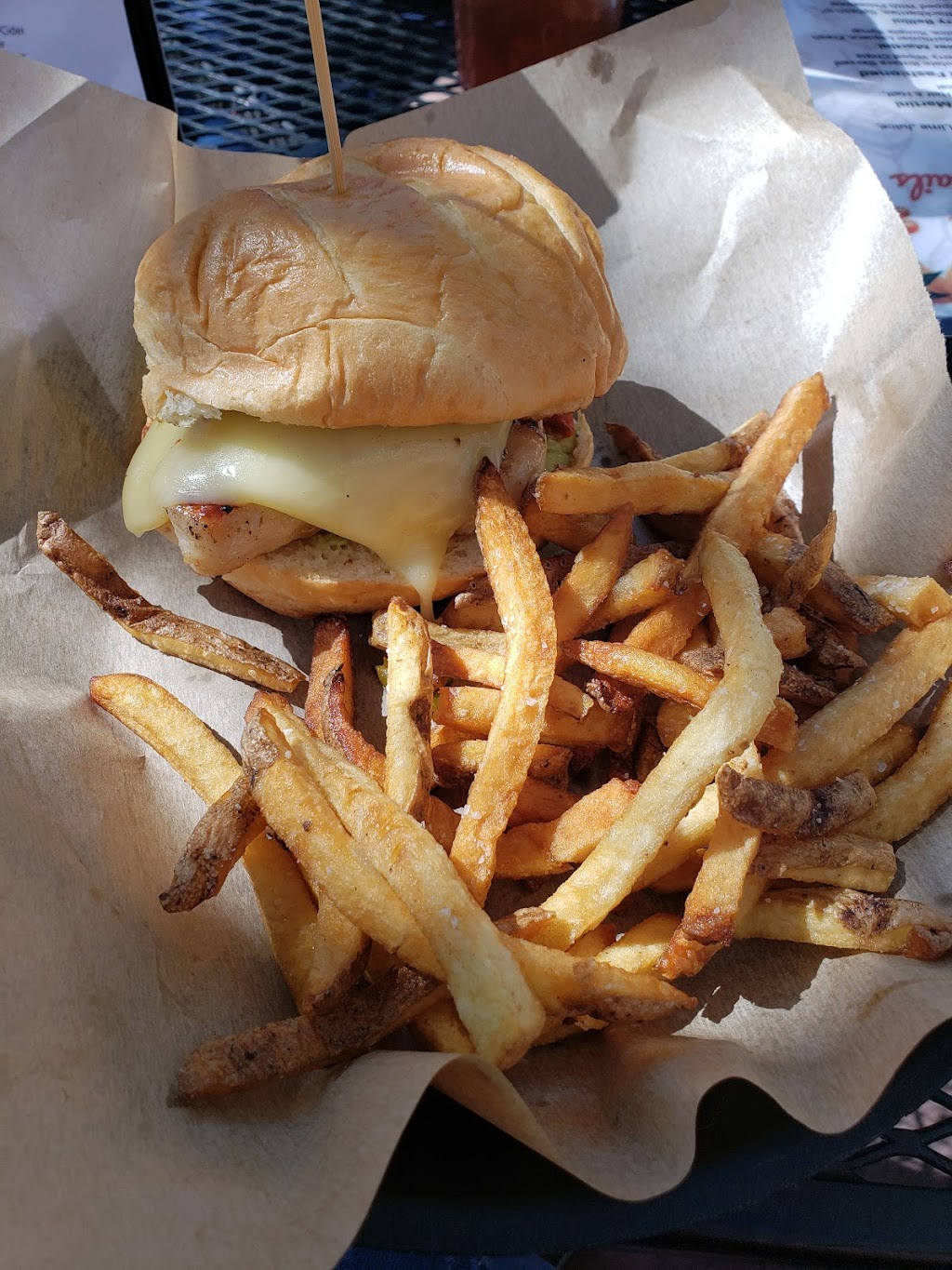 1129 Spirits & Eatery | restaurant | 115 E Riverwalk #100, Pueblo, CO 81003, USA | 7194001129 OR +1 719-400-1129