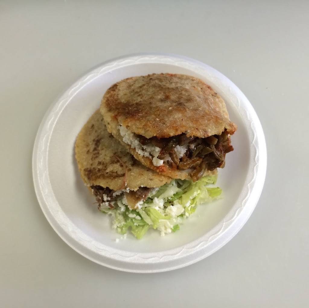 La Gordita Mexican Food | restaurant | 1275 S Santa Fe Ave #118, Vista, CA 92083, USA | 7609411559 OR +1 760-941-1559