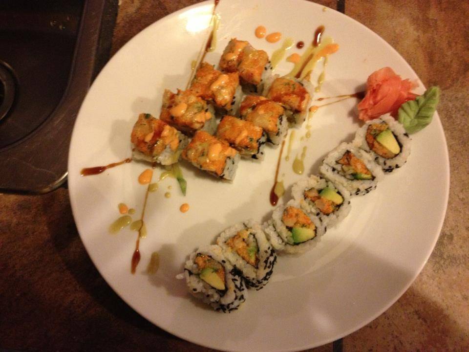 Momotaro Sushi | restaurant | 2803 W Cary St, Richmond, VA 23221, USA | 8043550060 OR +1 804-355-0060