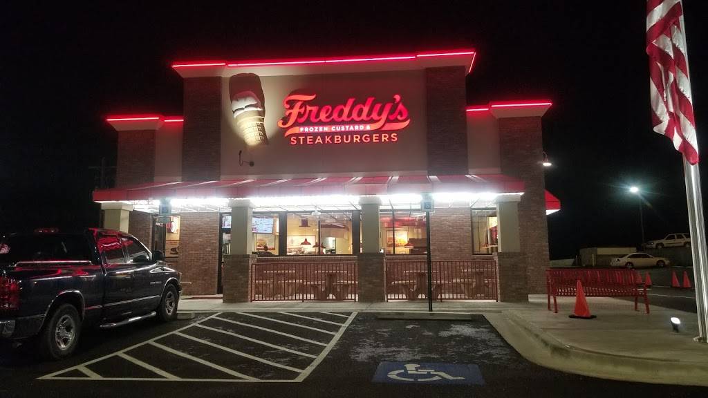 Freddys Frozen Custard & Steakburgers | restaurant | 1190 S St Louis St, Batesville, AR 72501, USA | 8705698171 OR +1 870-569-8171