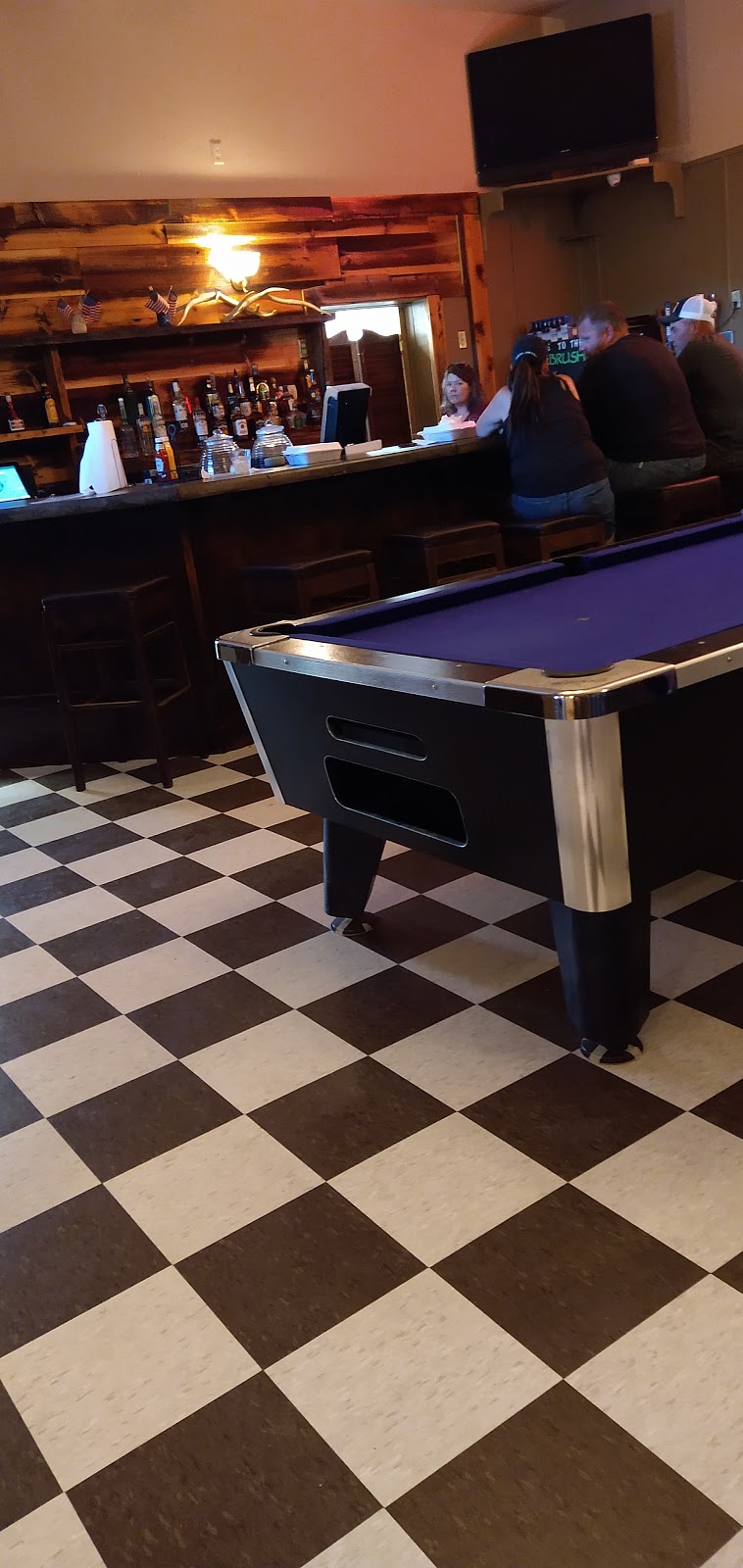 Sagebrush Saloon & BBQ LLC | restaurant | 197 A St E, Vale, OR 97918, USA | 5414733777 OR +1 541-473-3777