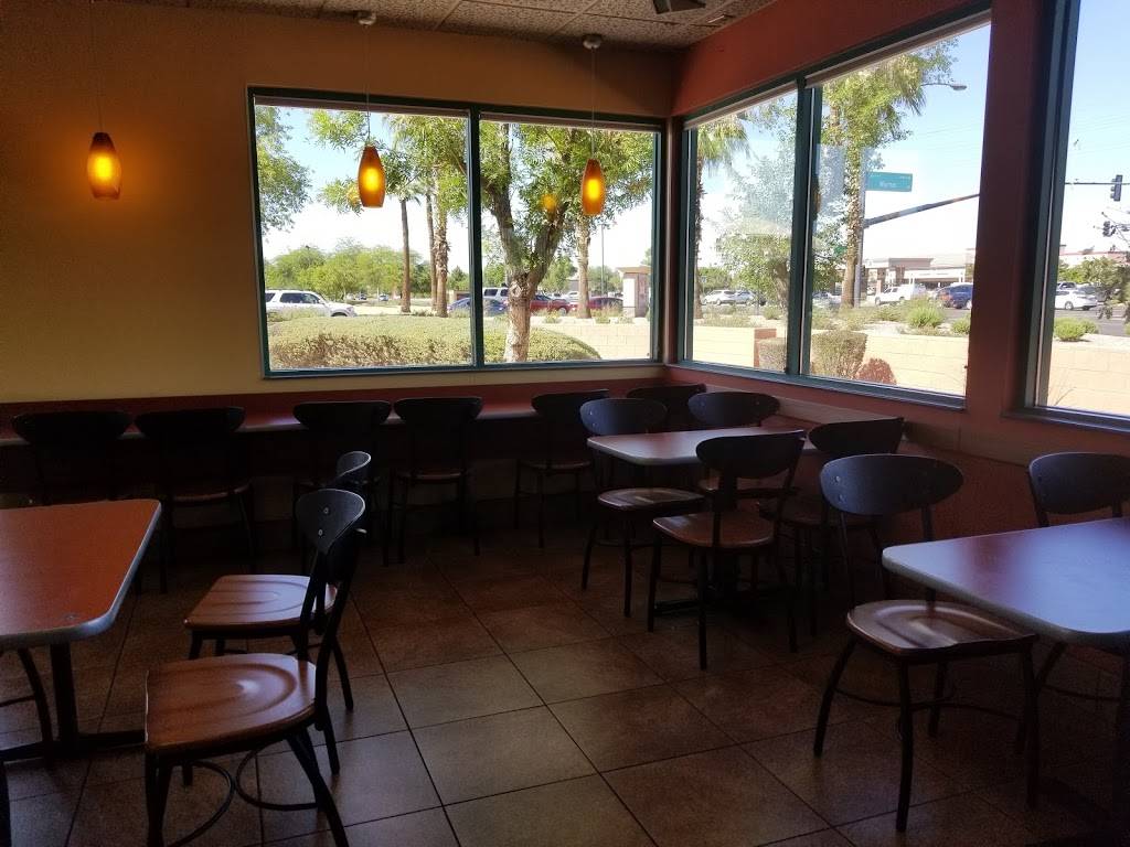 Jack in the Box | restaurant | 1585 E Warner Rd, Gilbert, AZ 85296, USA | 4805032533 OR +1 480-503-2533