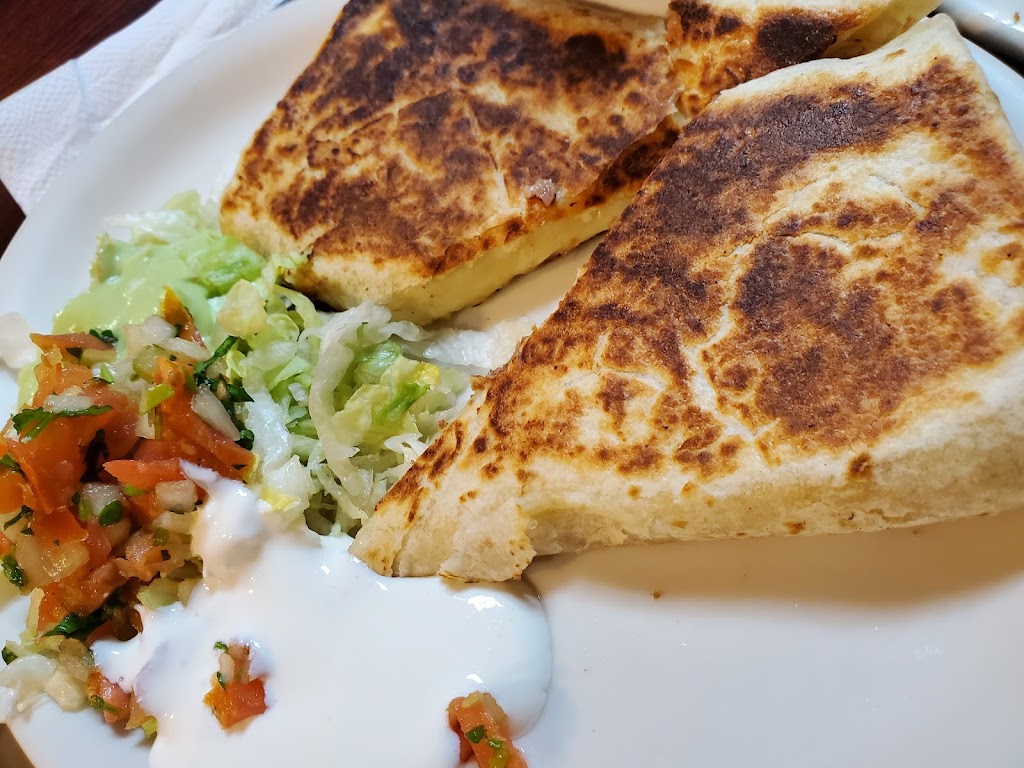 Taqueria Jalos | restaurant | 898 S Main St, Willits, CA 95490, USA | 7074561110 OR +1 707-456-1110