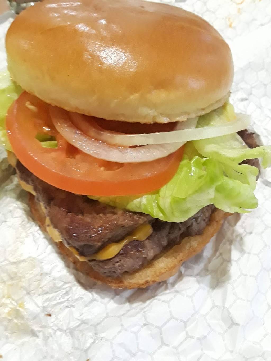 Wendys | restaurant | 6011 Greenville Ave, Dallas, TX 75206, USA | 2143020987 OR +1 214-302-0987