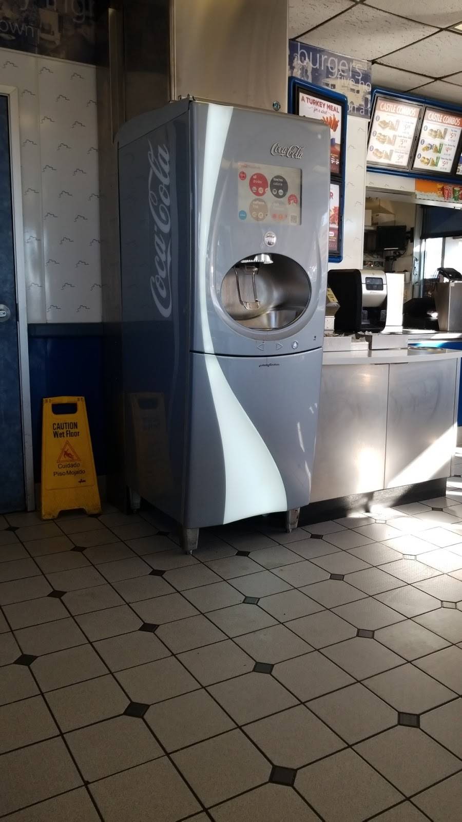 White Castle | restaurant | 10849 Lincoln Trail, Fairview Heights, IL 62208, USA | 6183987608 OR +1 618-398-7608