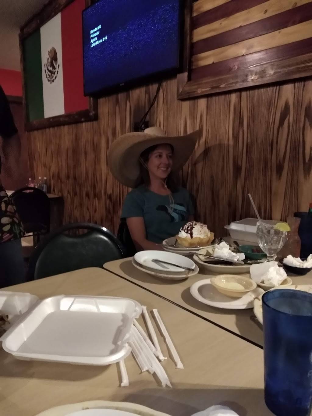 Dos Primos Mexican Restaurant | restaurant | 101 N 1st St, Owensville, MO 65066, USA | 5734378464 OR +1 573-437-8464