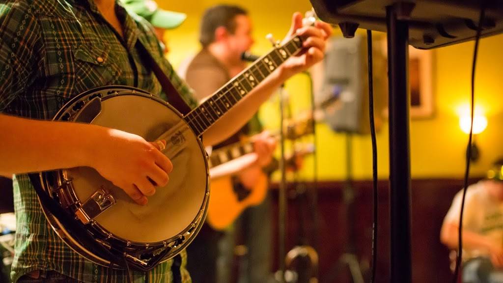 Celtic Knot Public House | restaurant | 626 Church St, Evanston, IL 60201, USA | 8478641679 OR +1 847-864-1679