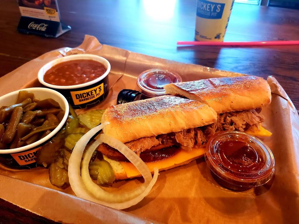 Dickeys Barbecue Pit | restaurant | 421 W Broadway, Long Beach, CA 90802, USA | 5624323005 OR +1 562-432-3005