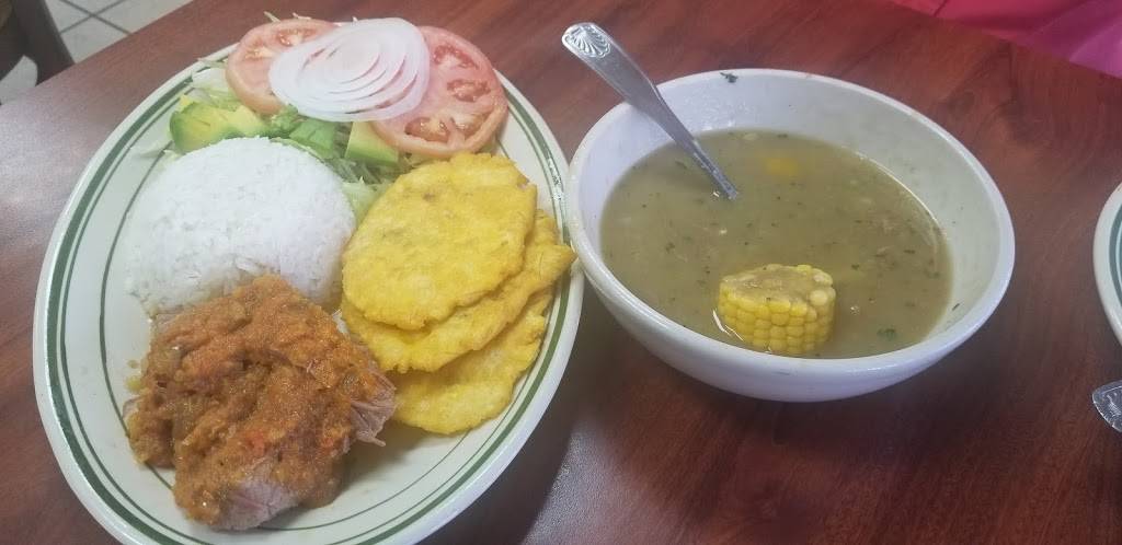 Arepas Y Mucho Mas | restaurant | 14431 Country Walk Dr, Miami, FL 33186, USA | 3052532133 OR +1 305-253-2133