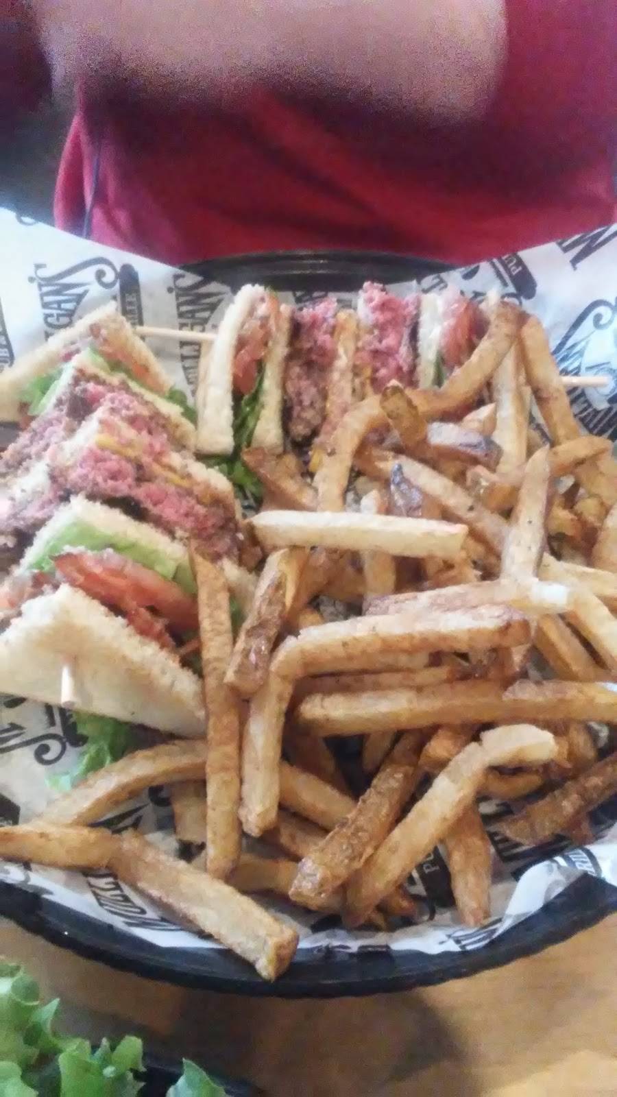 Mulligans Pub & Grille | restaurant | 38244 Colorado Ave, Avon, OH 44011, USA | 4409346666 OR +1 440-934-6666