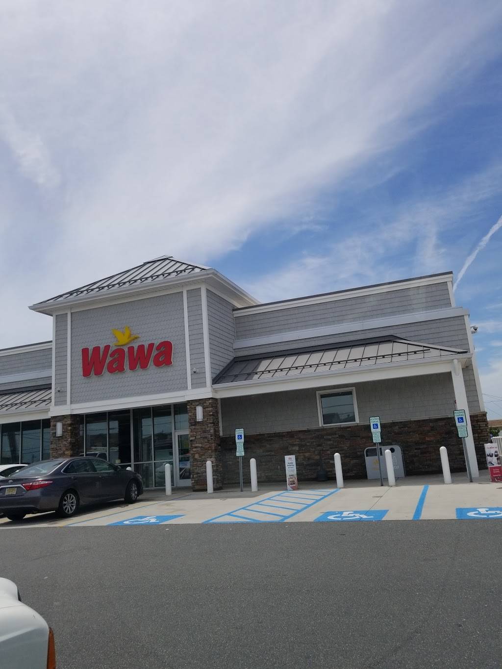 Wawa | cafe | 330 W Spruce St, North Wildwood, NJ 08260, USA | 6095220910 OR +1 609-522-0910